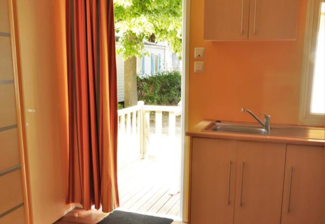 Camping Les Avignon - La Laune Villeneuve-lès-Avignon Cameră foto